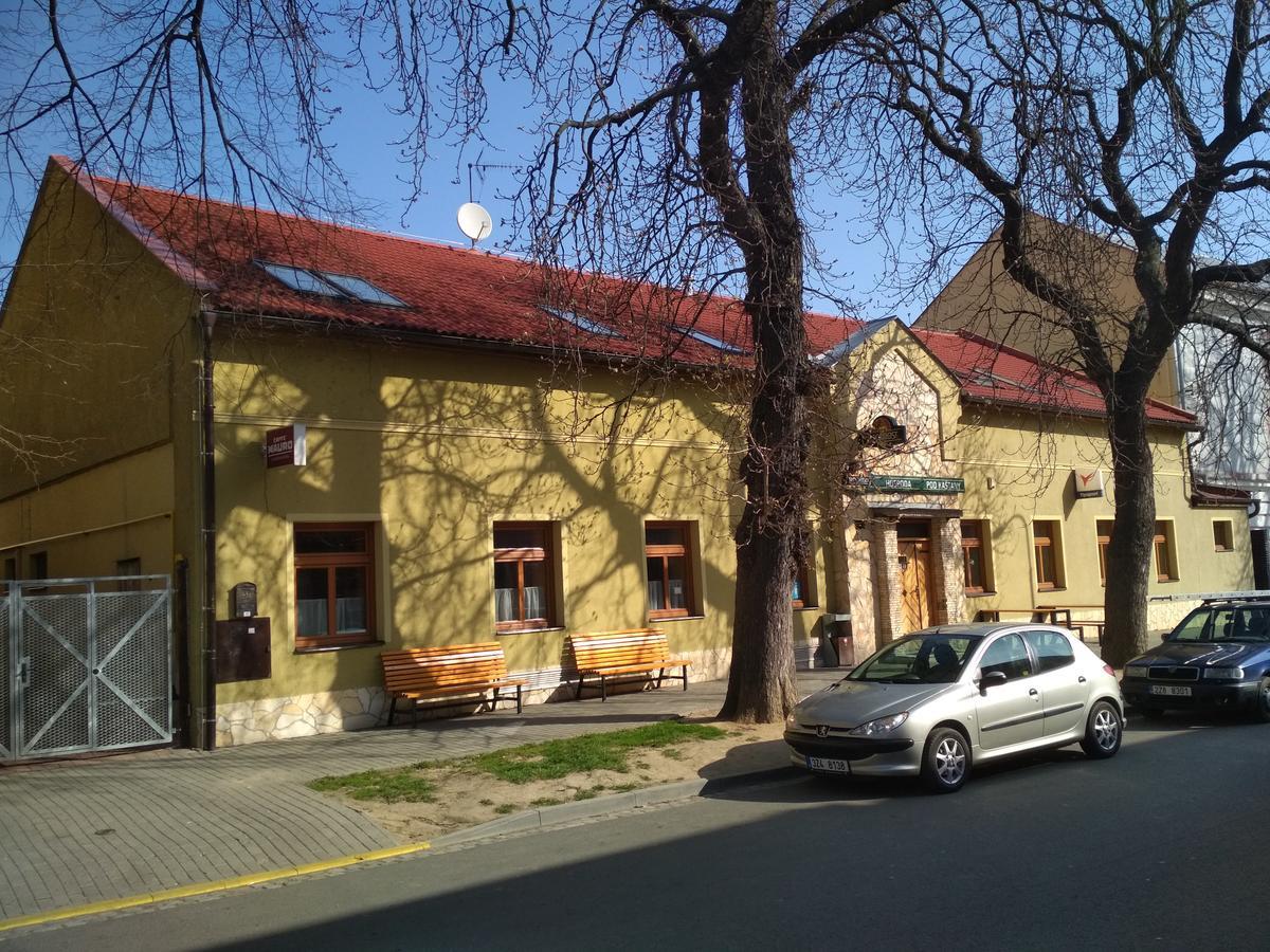 Penzion Pod Kastany Kvasice Екстер'єр фото